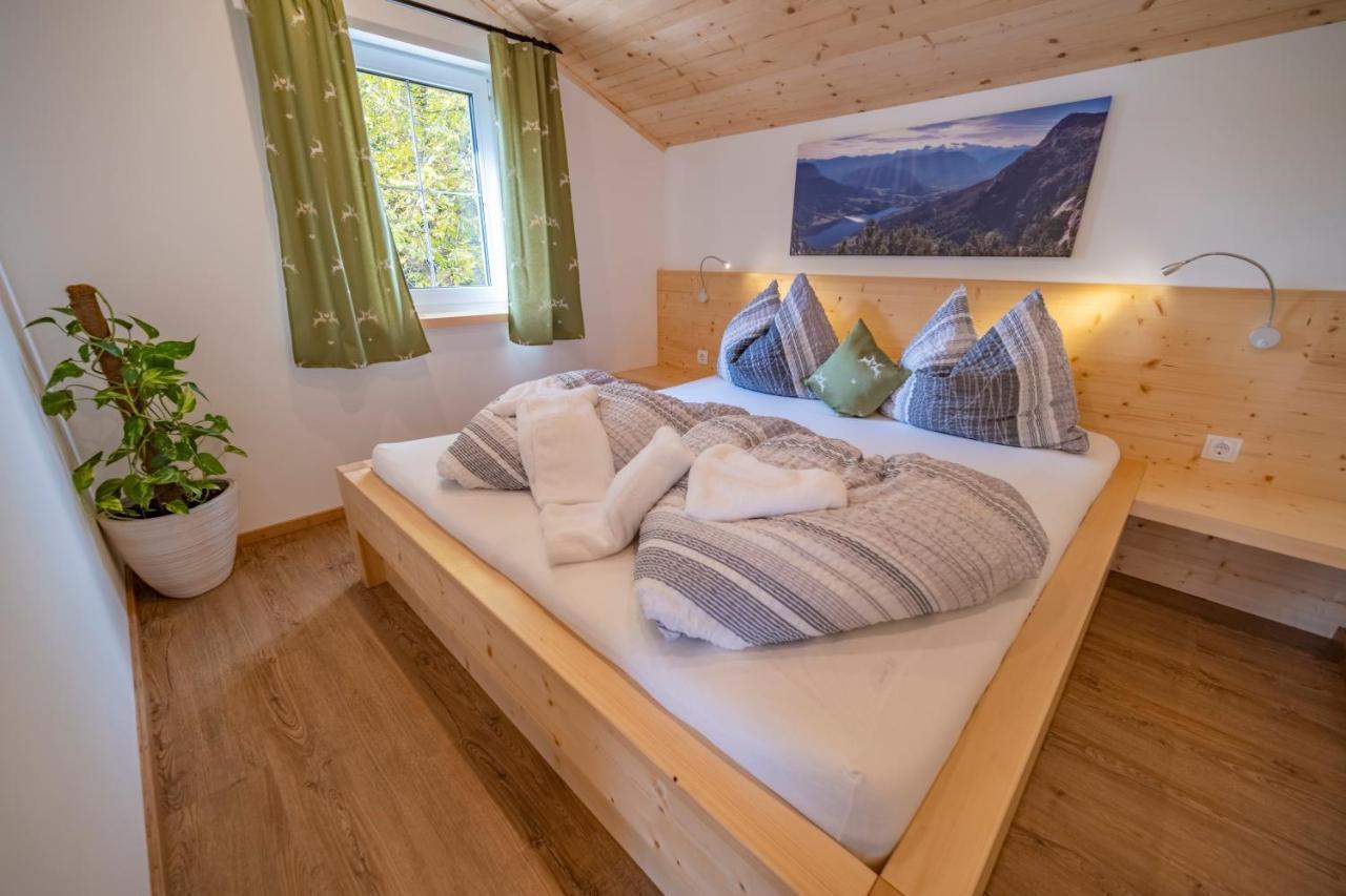 Ferienwohnungen Seraphine Und Theresia Grundlsee Exterior foto